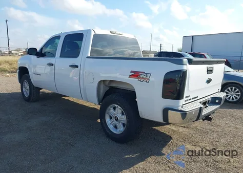 2011 Chevrolet Silverado 1500 Lt z USA, uszkodzony, nr VIN 3GCPKSE35BG231918